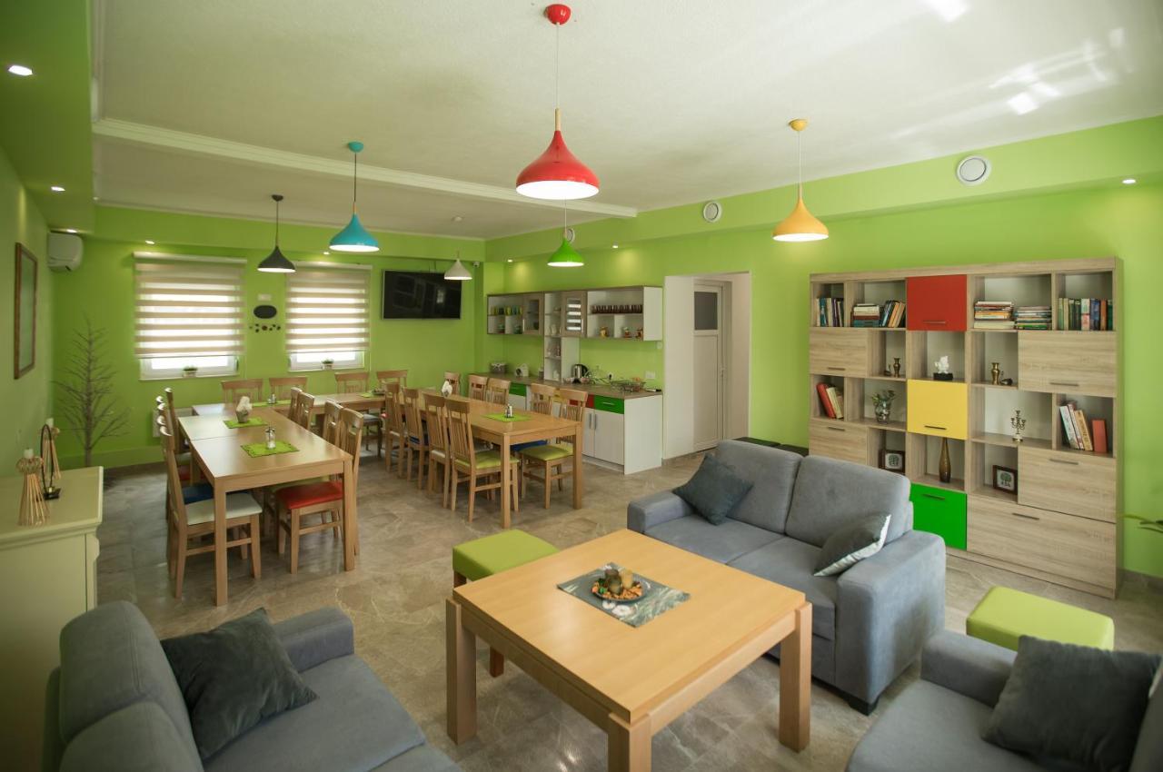 Motel Bohemia Tuzla Ngoại thất bức ảnh